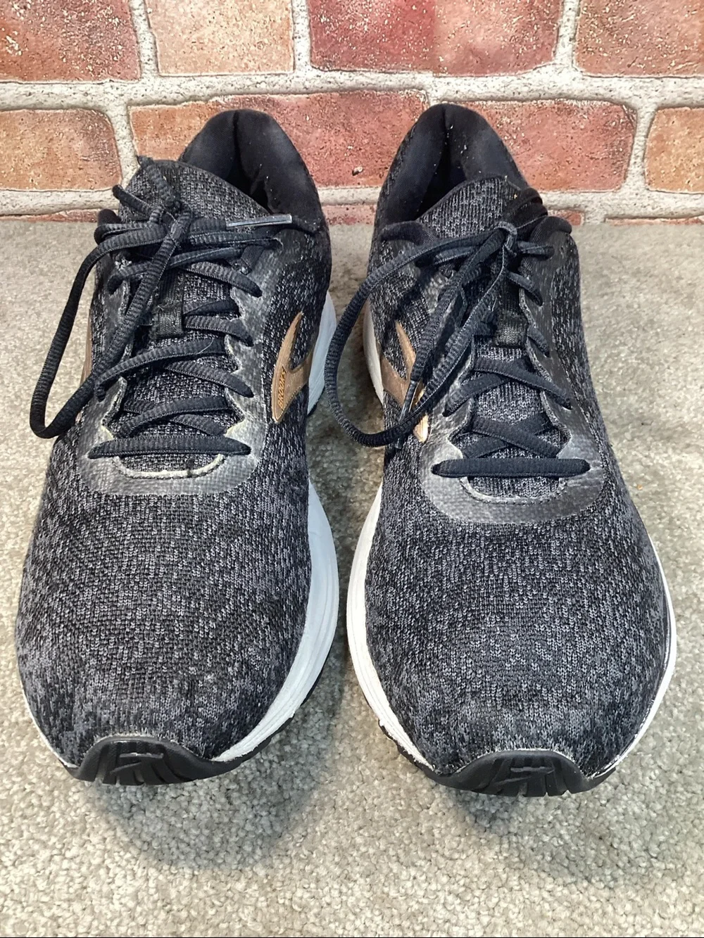 Brooks Anthem 2 Men’s black Running shoes size 12